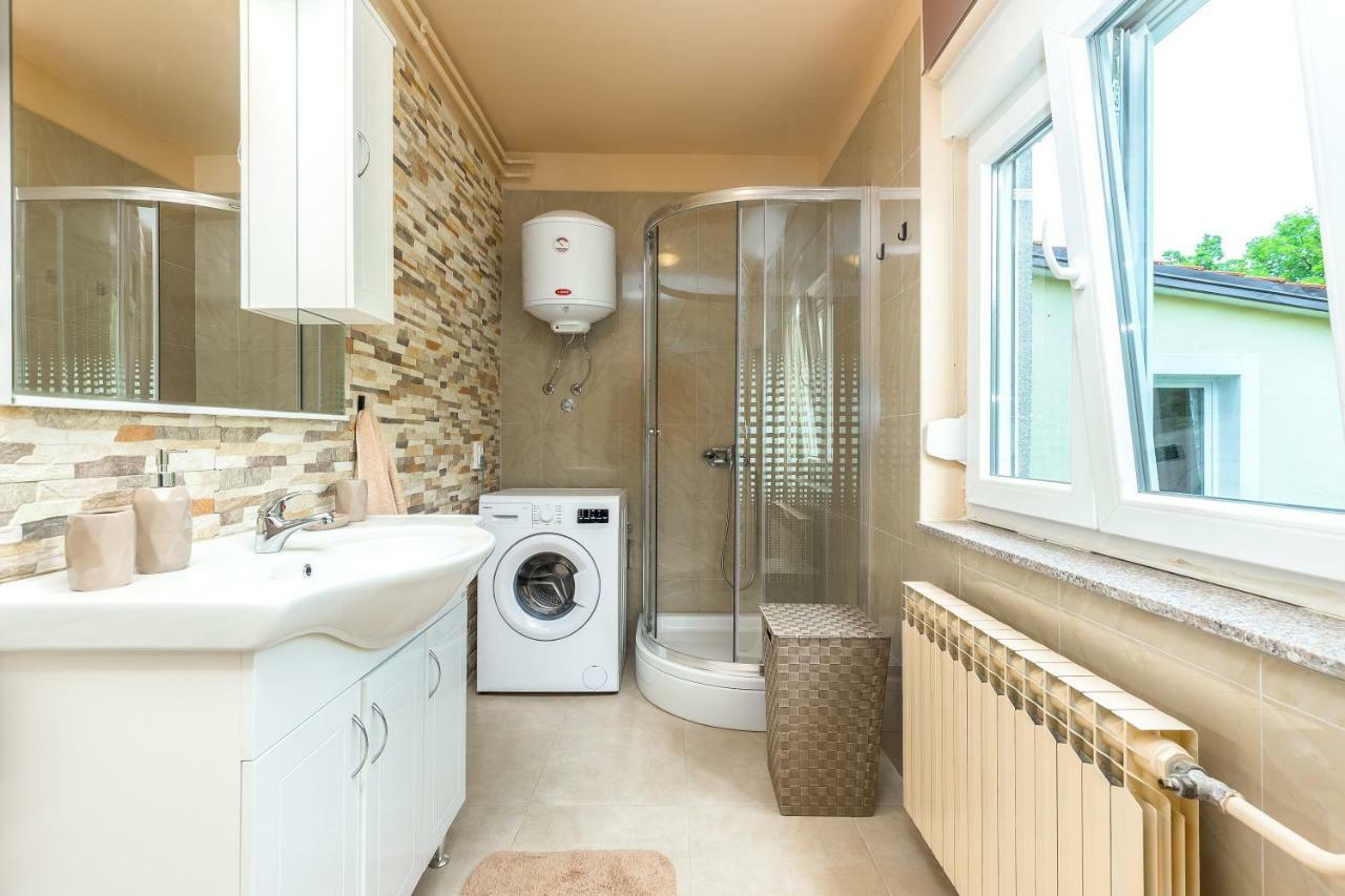 Apartman Lucia غييكا المظهر الخارجي الصورة