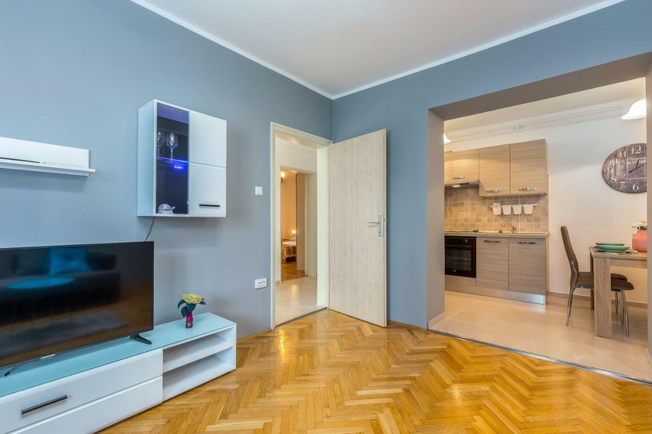 Apartman Lucia غييكا المظهر الخارجي الصورة