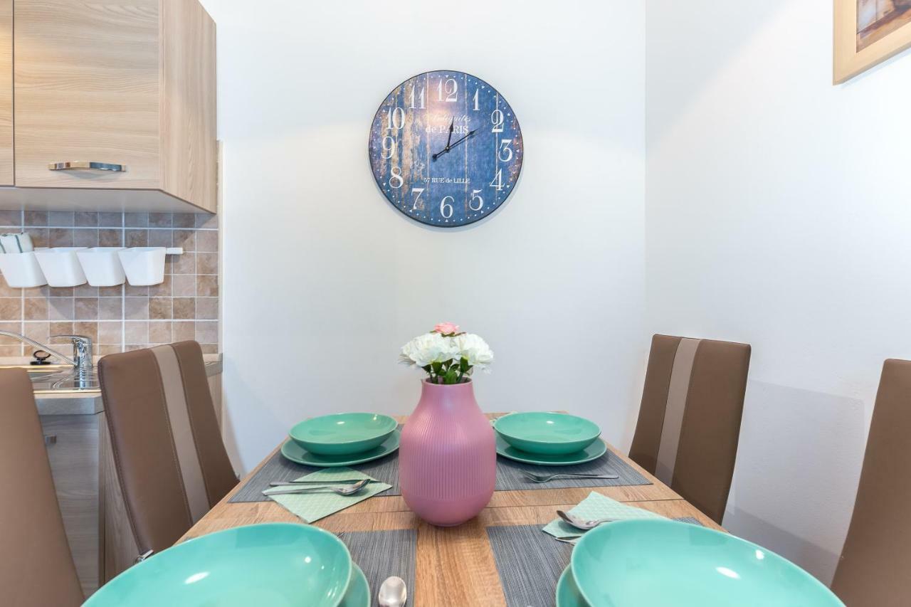 Apartman Lucia غييكا المظهر الخارجي الصورة